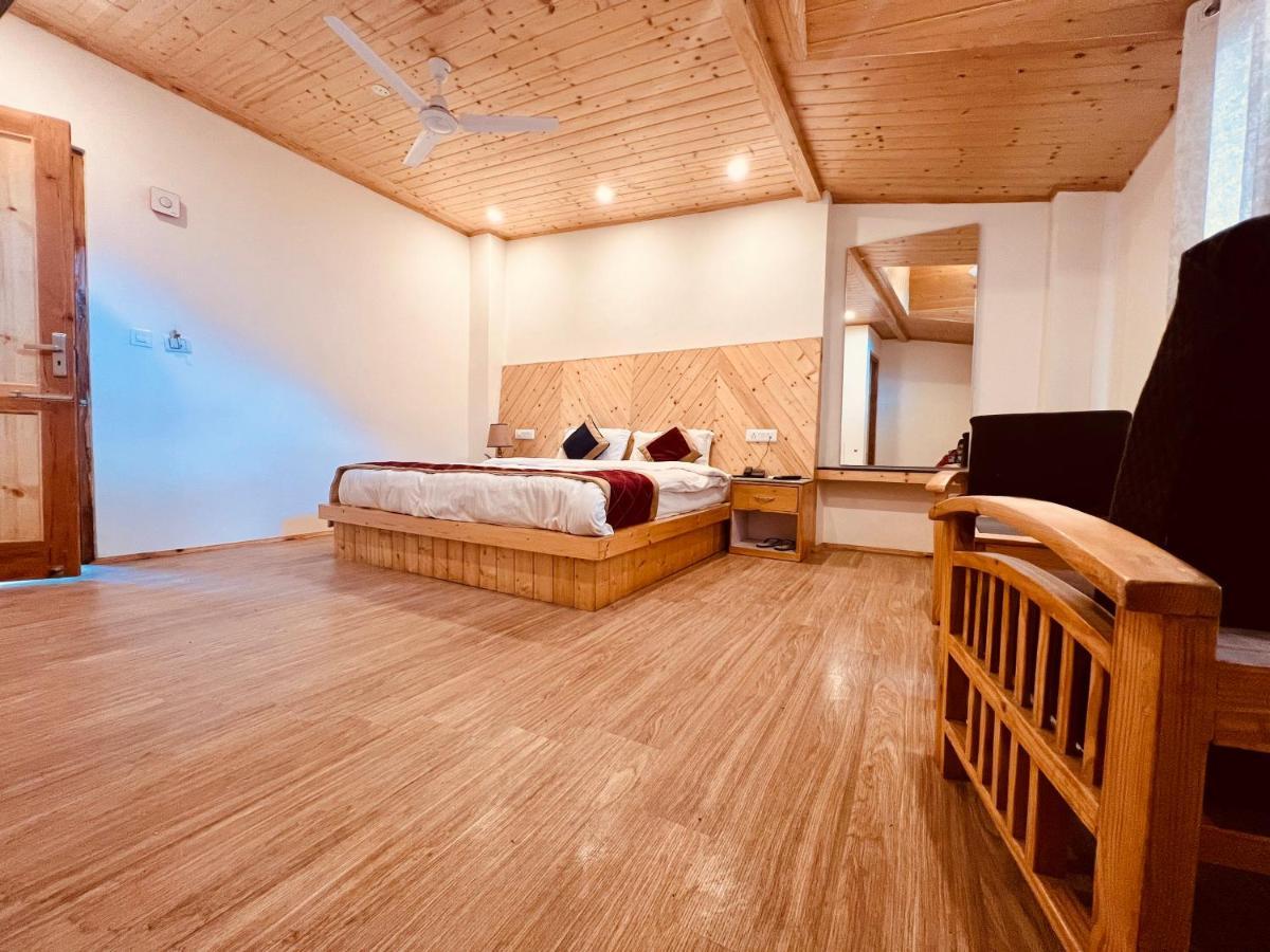 The Radhika - A Luxury Resort In Mountains Manāli Extérieur photo